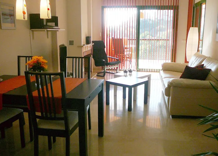 Apartment Costa Del Sol Familyholiday, Seaview, 2 Bedroom, Pool