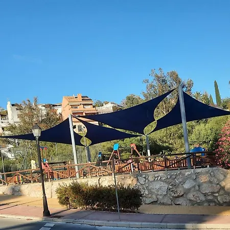 דירה Costa Del Sol Familyholiday, Seaview, 2 Bedroom, Pool