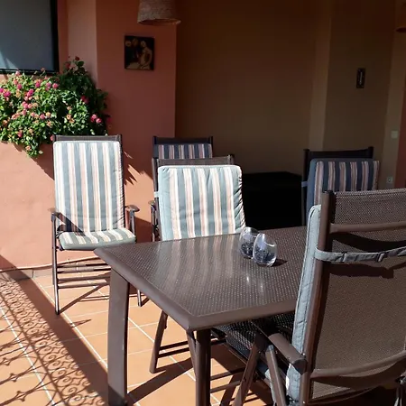 Costa Del Sol Familyholiday, Seaview, 2 Bedroom, Pool Fuengirola