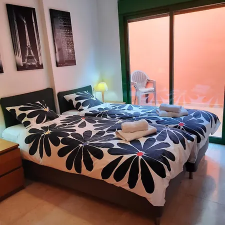 Апартаменты Costa Del Sol Familyholiday, Seaview, 2 Bedroom, Pool *